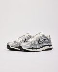 Nike shoe