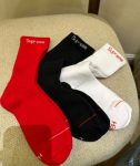 Supreme socks
