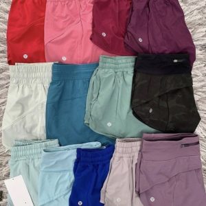 Lululemon short